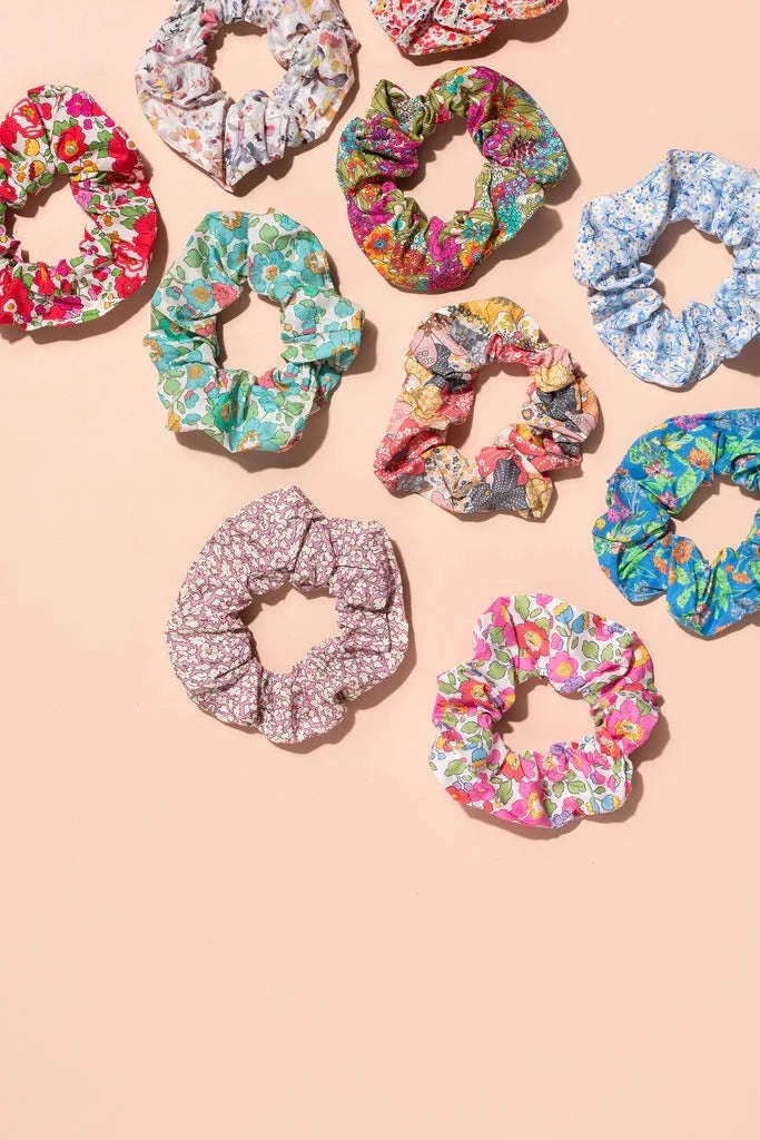 Annas - Single Scrunchie - Liberty Print