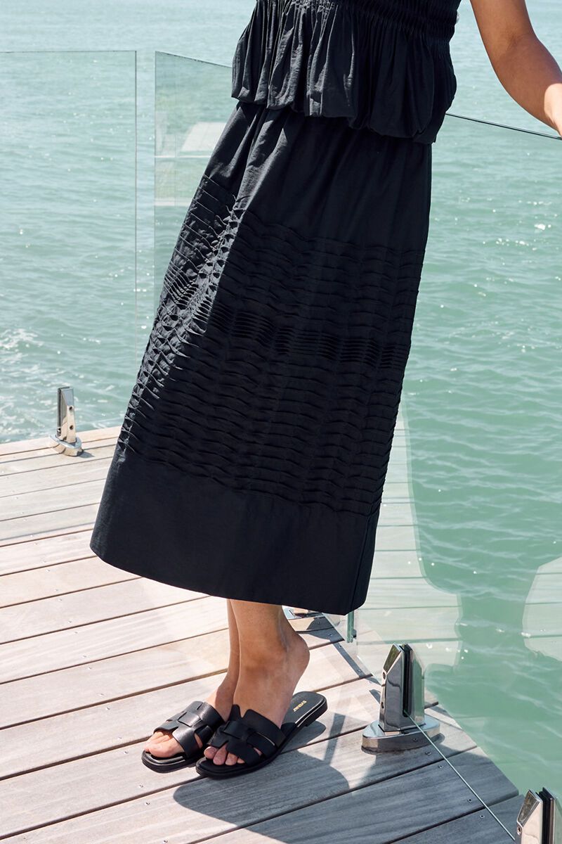 FOIL - You Compleat Me Skirt - True Navy
