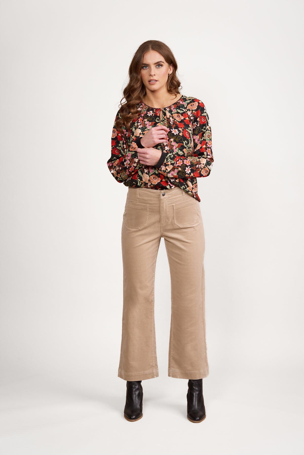 Vassalli -  Wide Leg Ankle Grazer Pant - Oat