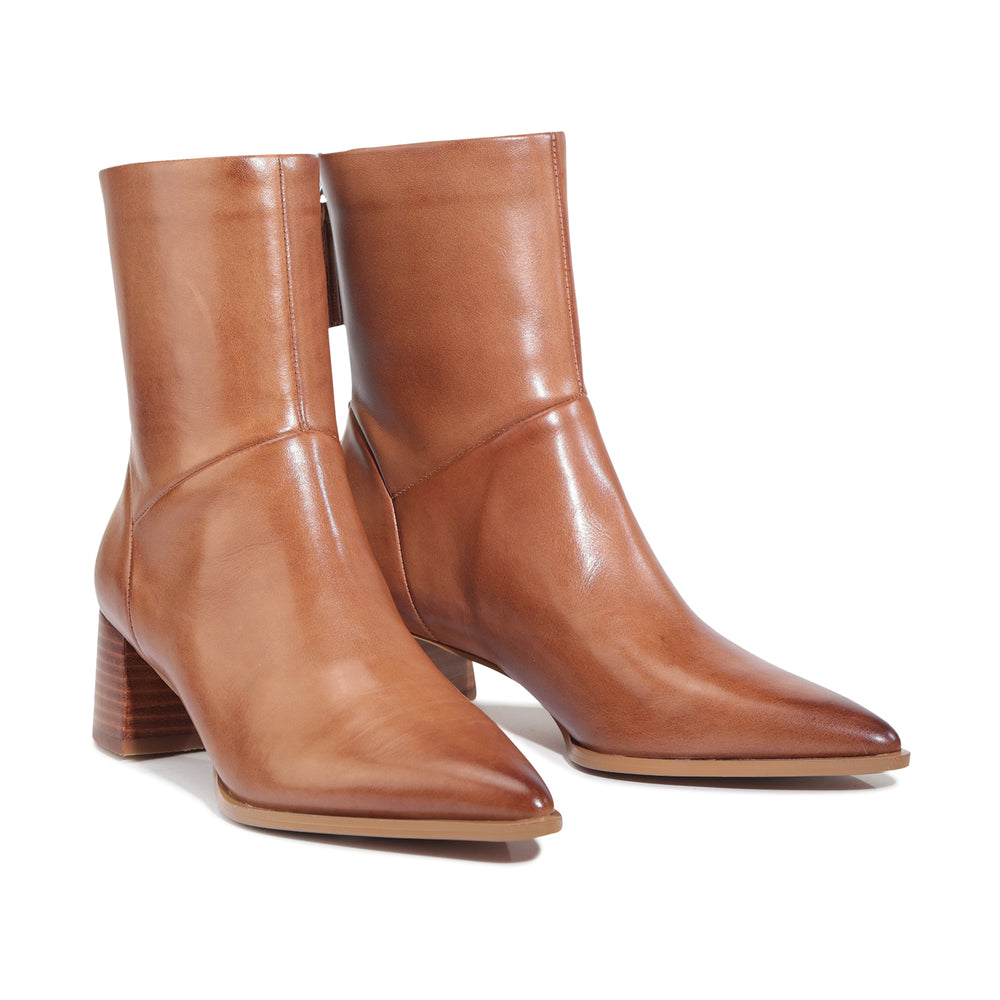 EOS - Auroa Boots - Pecan