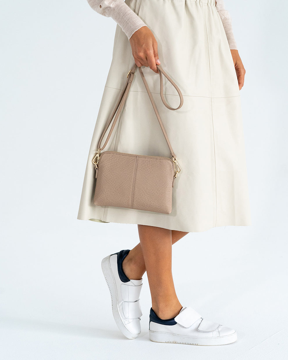 Elms &amp; King - Bowery Wallet - Latte