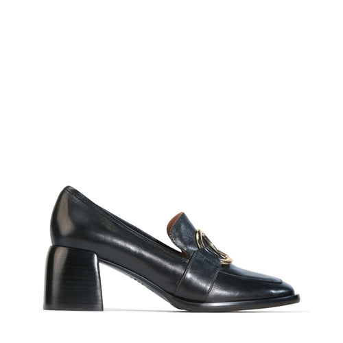 EOS - Charli - Black