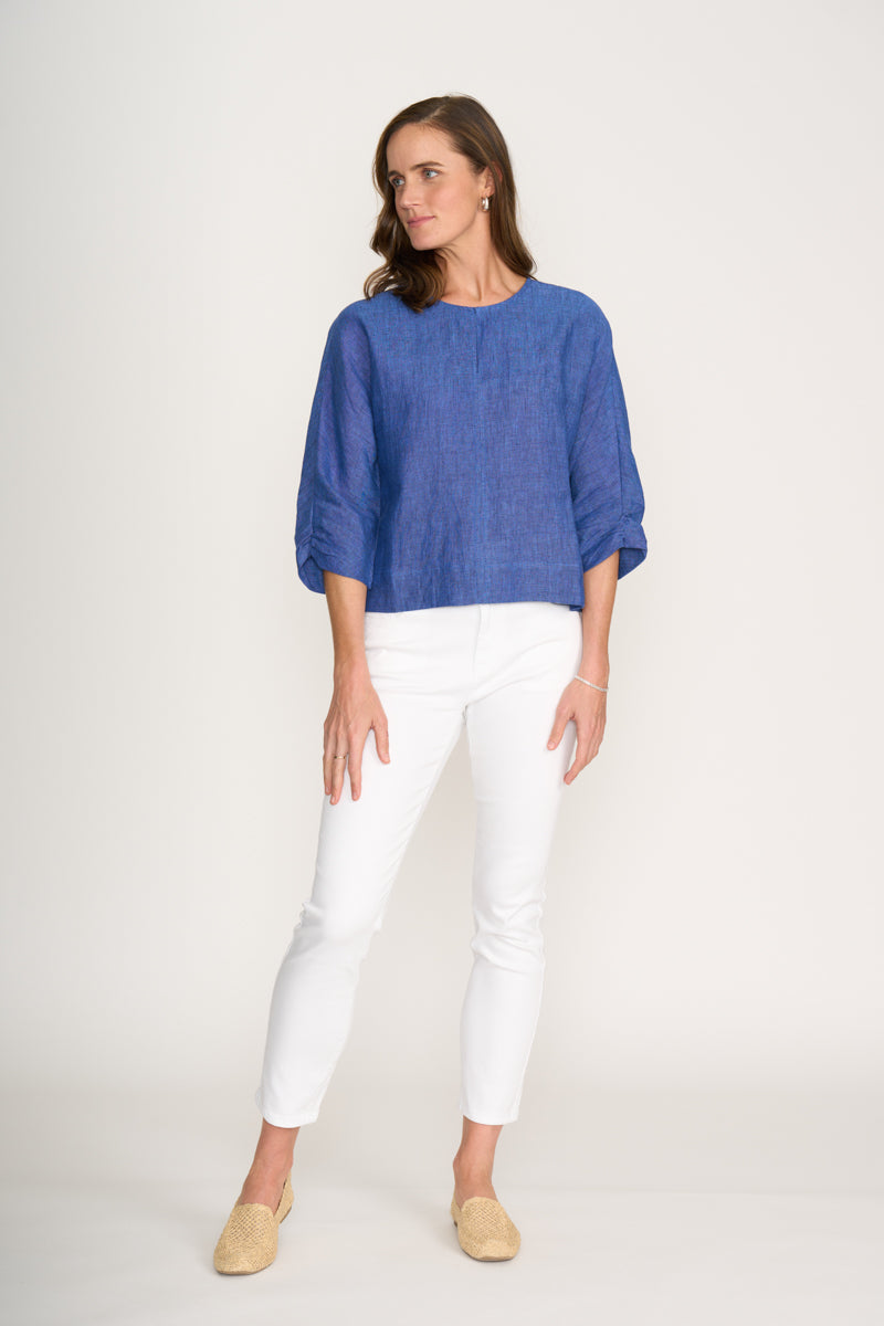 Foil  - Plot Twist Top - Capri