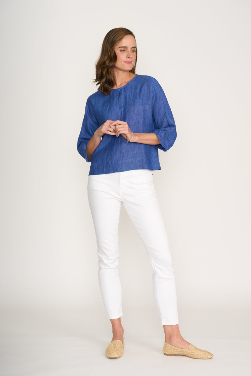 Foil  - Plot Twist Top - Capri