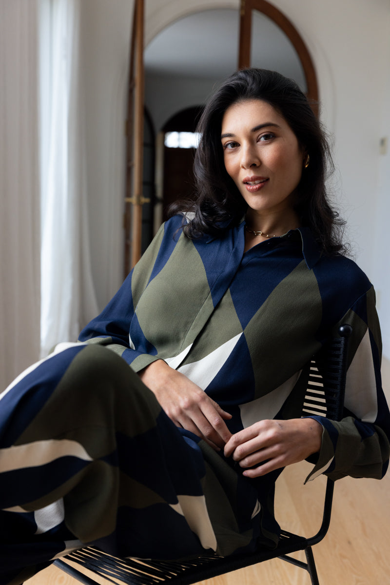 Foil  - Tux Deluxe Shirt - Mod Geo