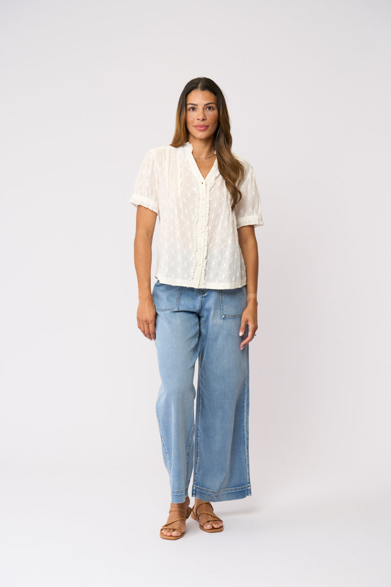 Foil  - Crushing it Cap Sleeve Shirt - White