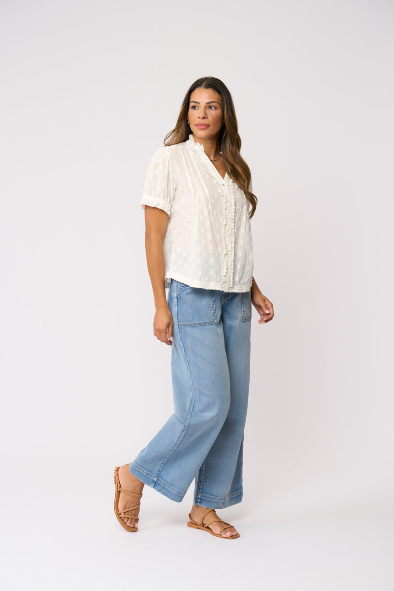 Foil  - Crushing it Cap Sleeve Shirt - White