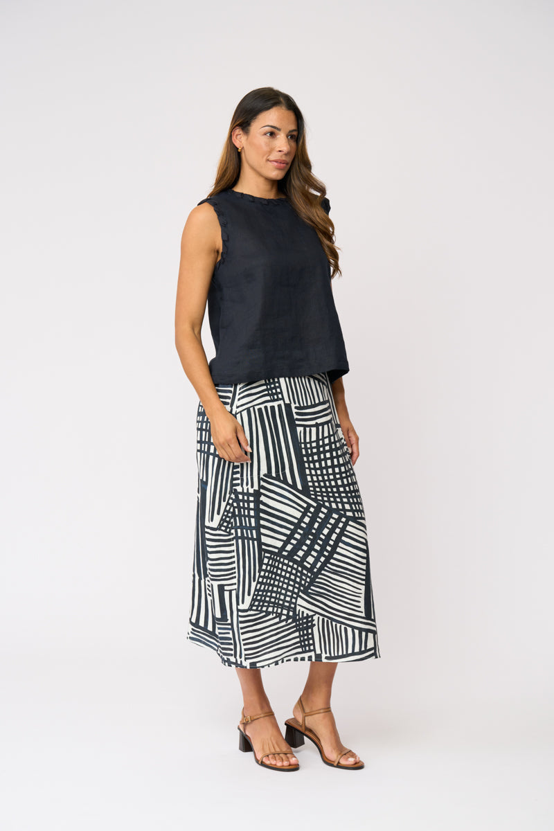 Foil - Braidy Bunch Top - Navy
