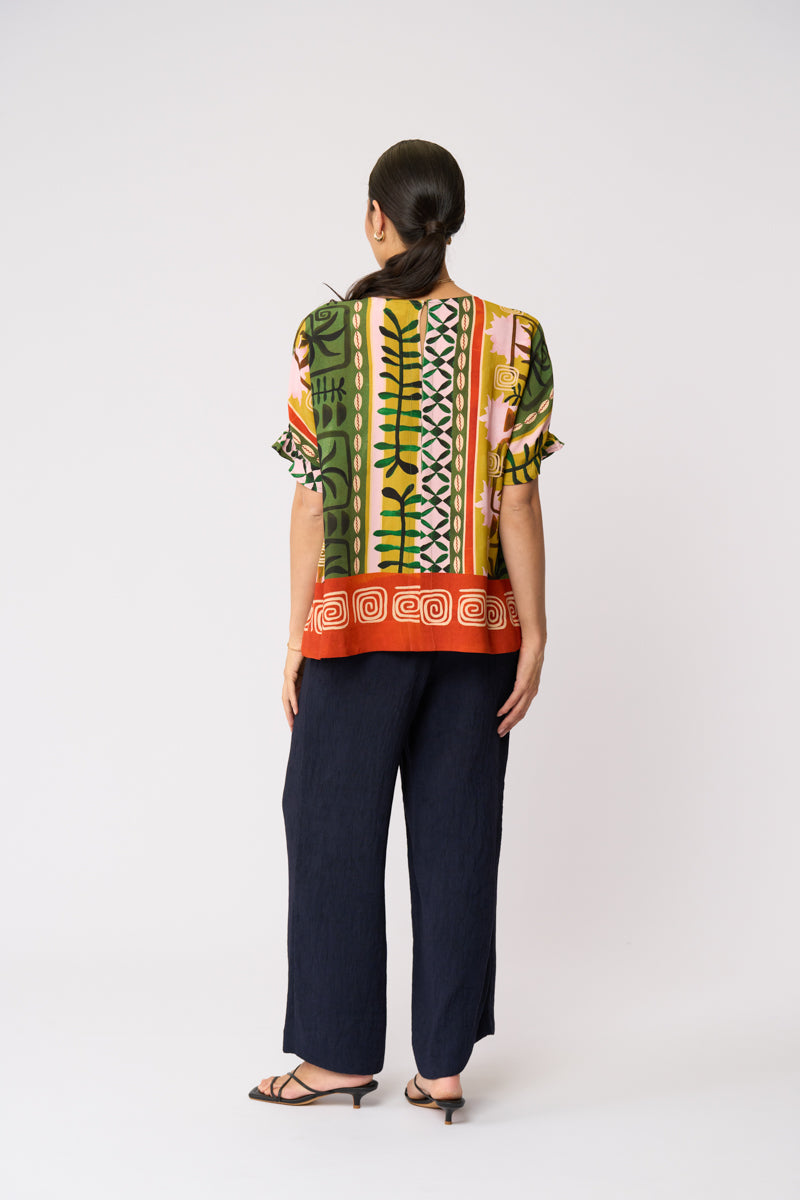 Foil  - In The Spotlight Top - Palm Line
