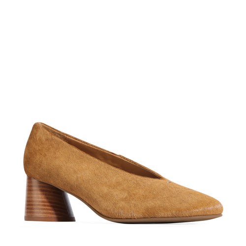 EOS - Harlo Pump - Camello Pony