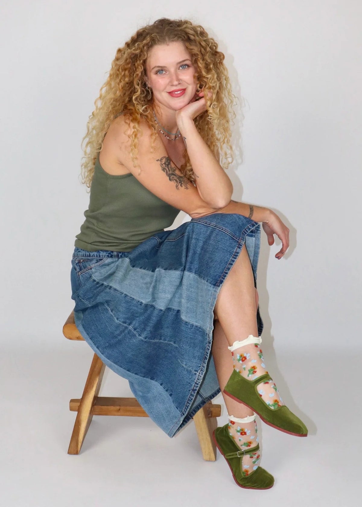 Happy Shoes - Olive Velvet