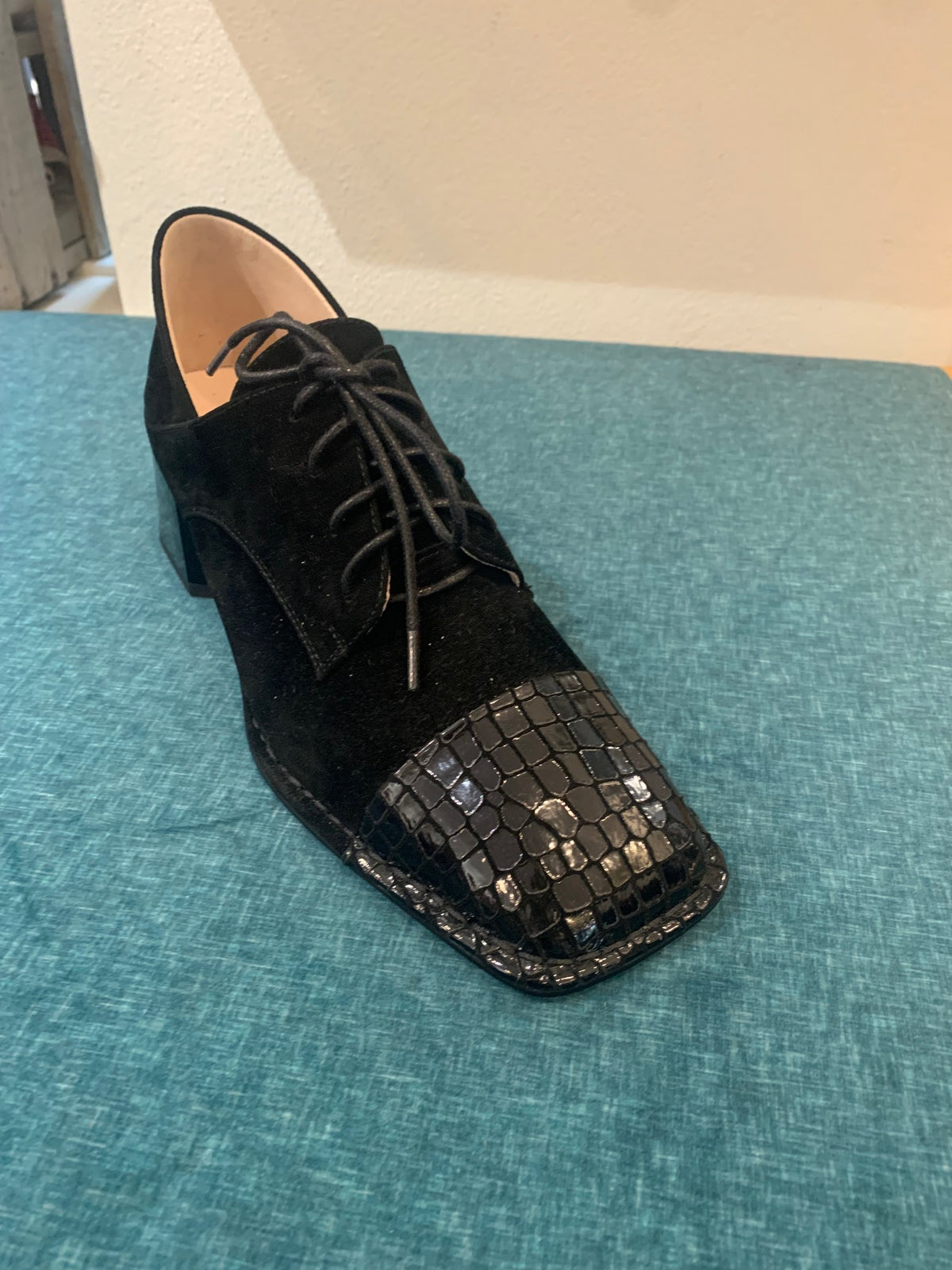 MR Shoes - Link Croc Leather Suede - Black