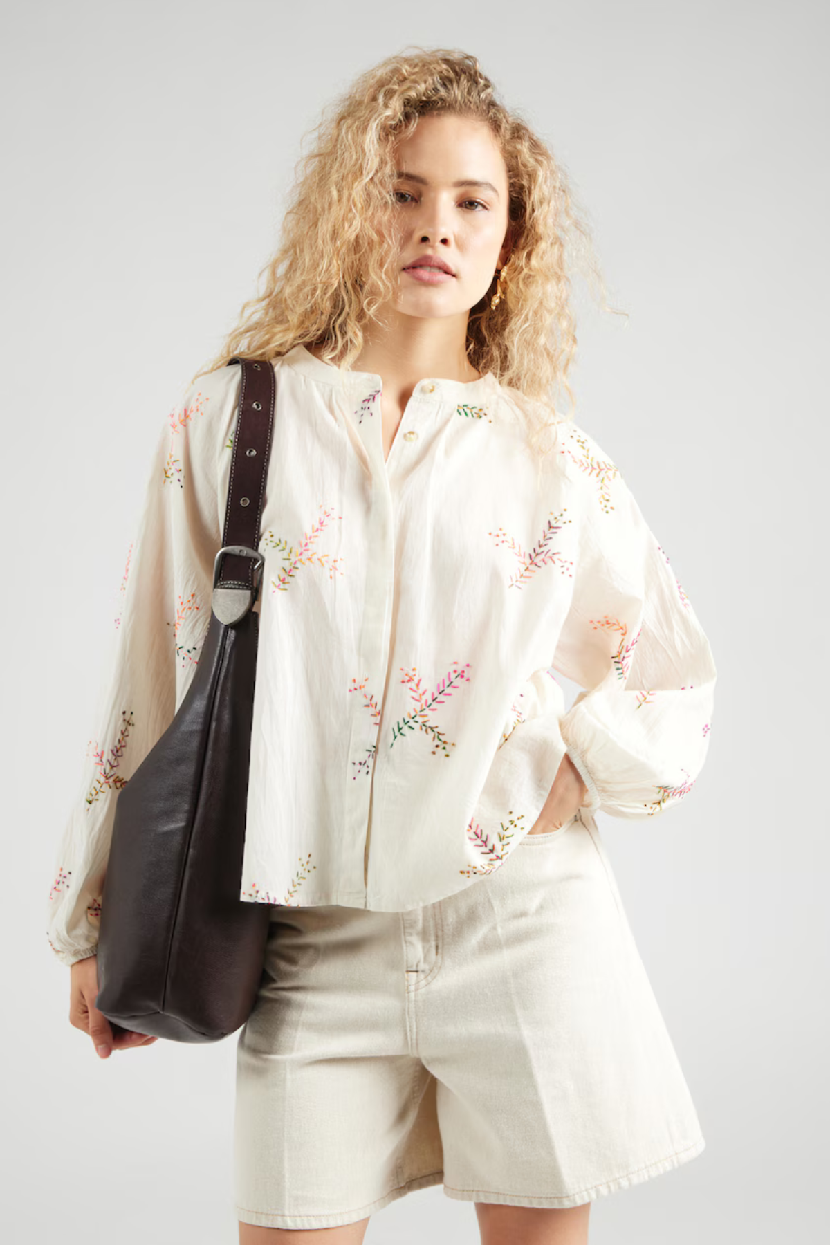 Lollys Laundry - Hailey Shirt - Creme