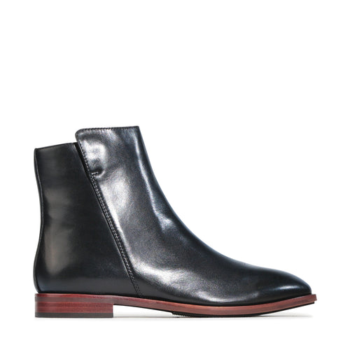 EOS - Pheonix Boots - Black