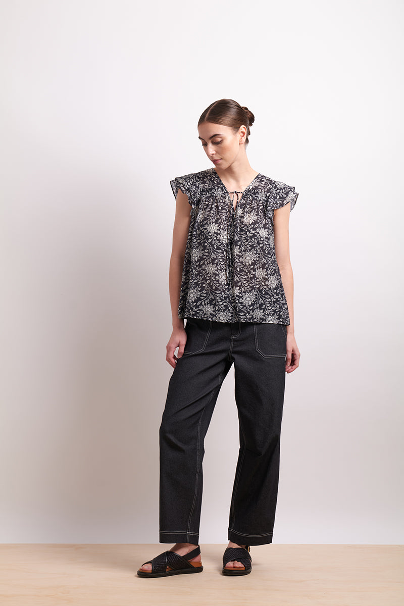 Neris - On The Curve Jean - Ebony