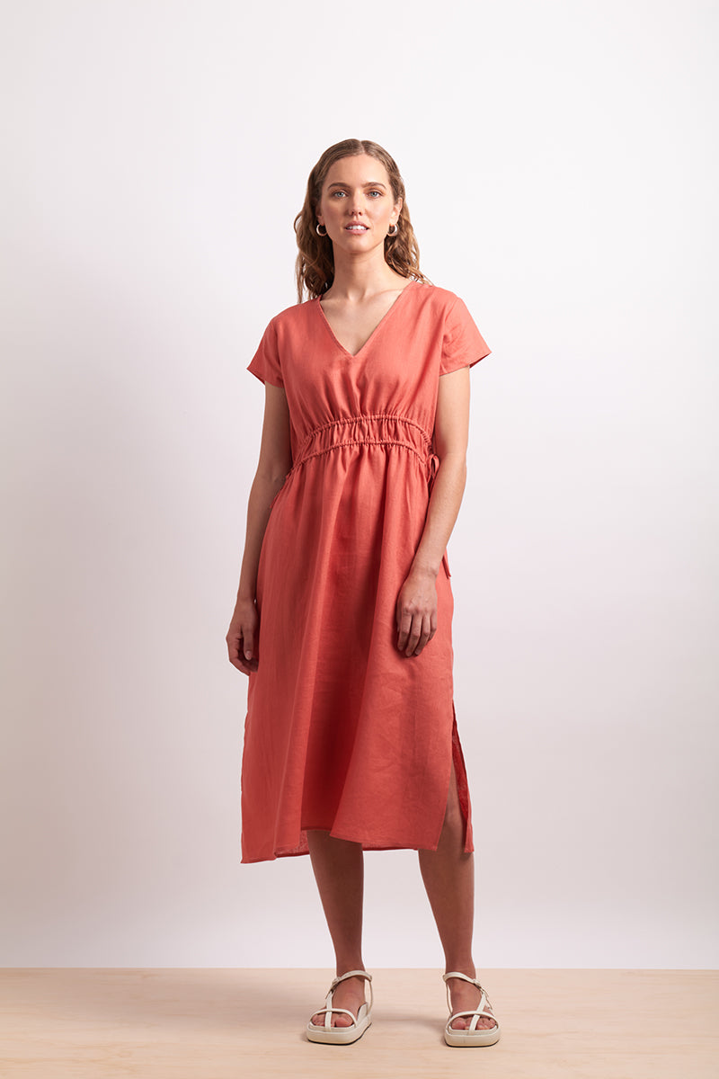 Neris - Drawn in Dress - Paprika
