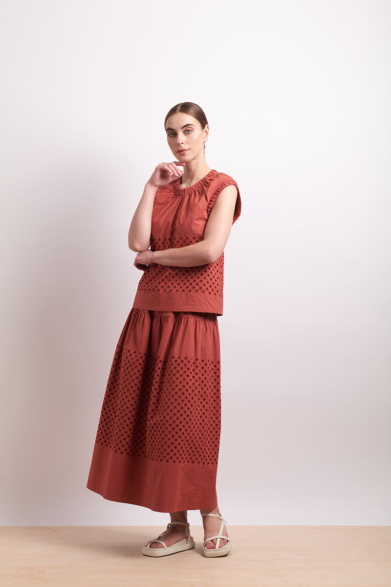 Neris - Spot on Skirt - Cinnabar