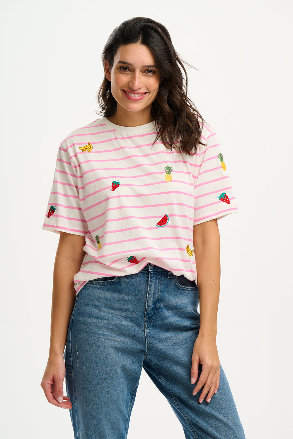 Kinsley Relaxed T-shirt - Off-White/Pink, Fruit Embroidery