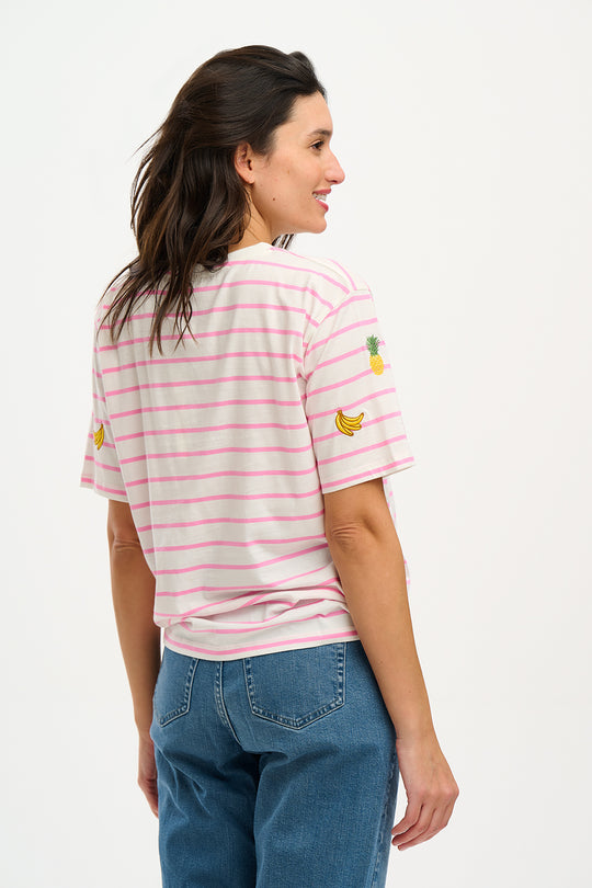 Kinsley Relaxed T-shirt - Off-White/Pink, Fruit Embroidery