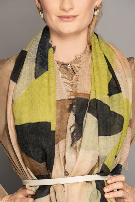 Yoko - Elva Merino Scarf - Yellow Geometric