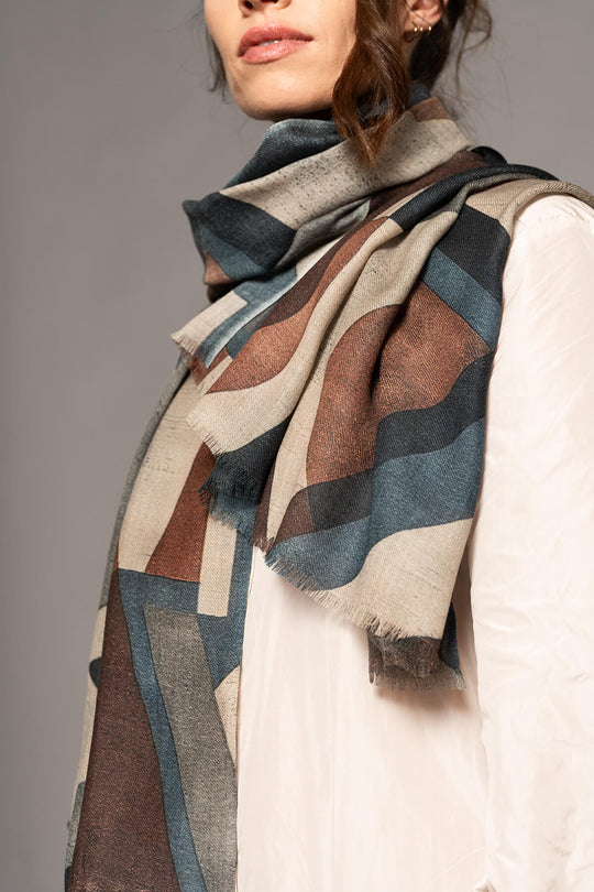 Yoko - Noa - Merino Silk Scarf - Beige Blues