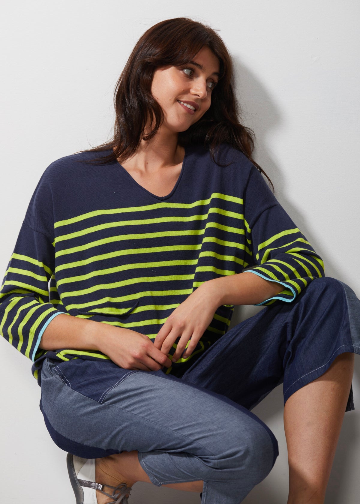 Zaket &amp; Plover - Breton Stripe V Jumper - Sailor