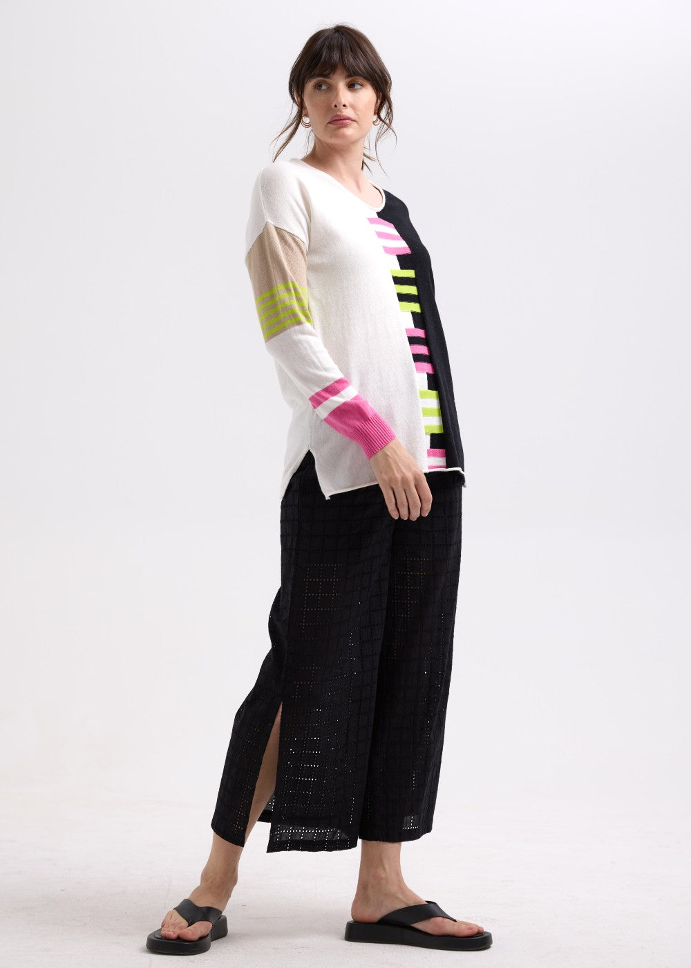 Zaket &amp; Plover - Ladder Stripe V Crew - White