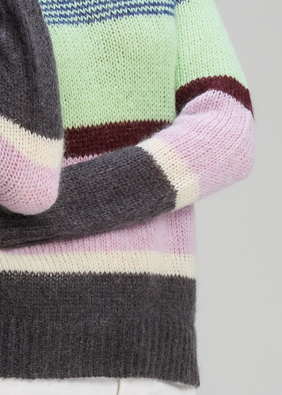 Zaket & Plover -  Kid Mohair Lines Crew  - Lilac Mist