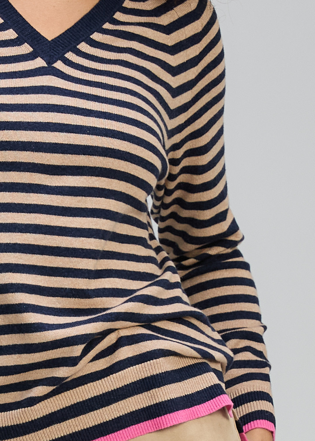 Zaket & Plover - Stripe V Jumper - Dark Denim