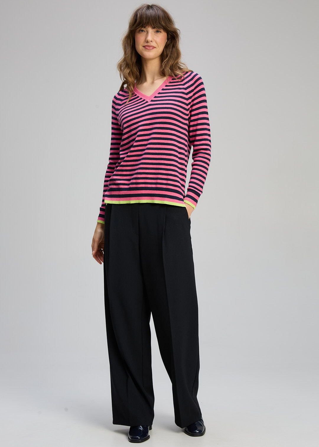 Zaket & Plover - Stripe V Essential - Rhubarb