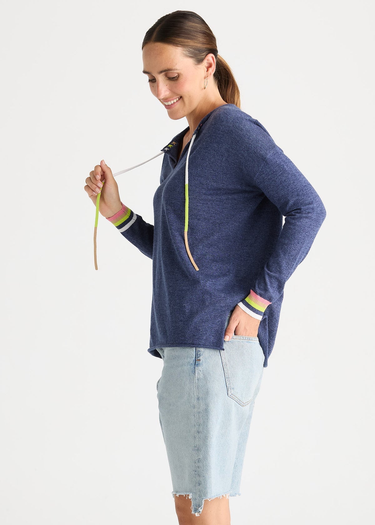 Zaket & Plover - Palm Tree V Neck  - Denim
