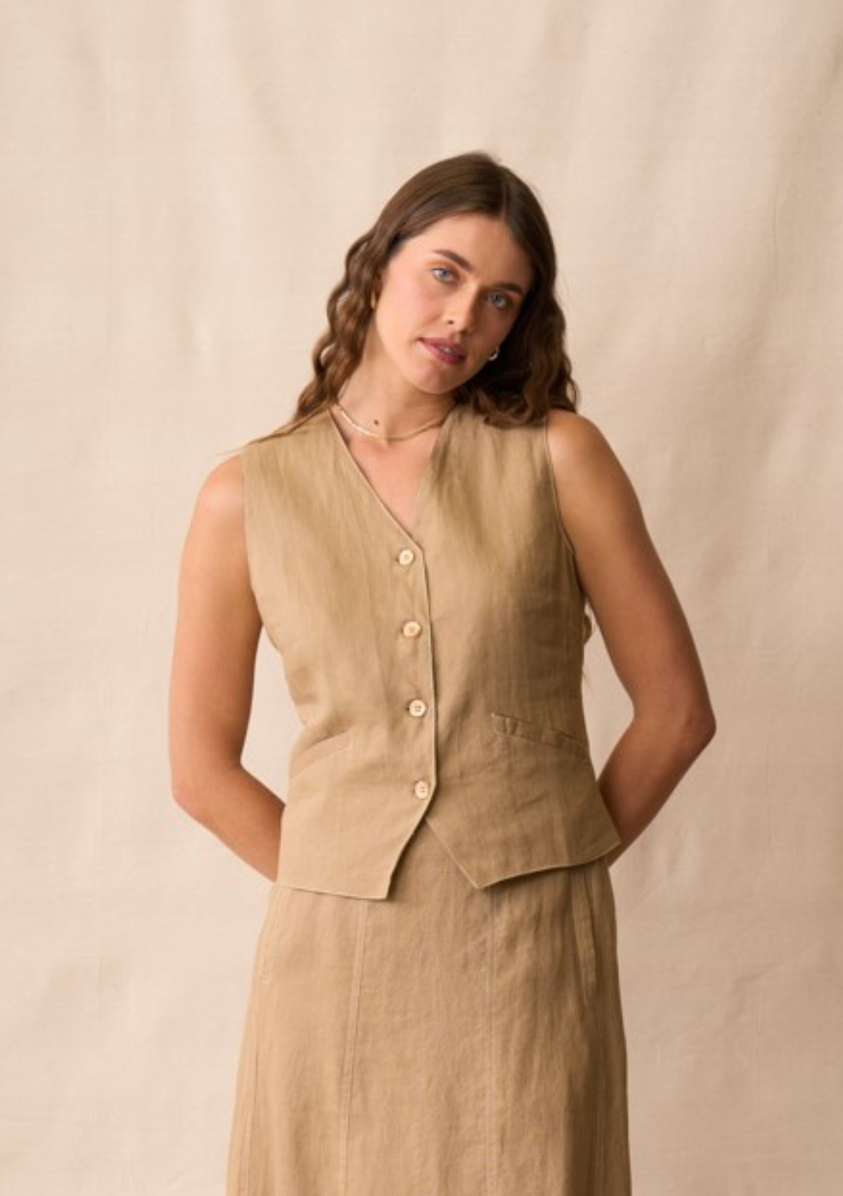 Neris - Harper Vest - Biscotti