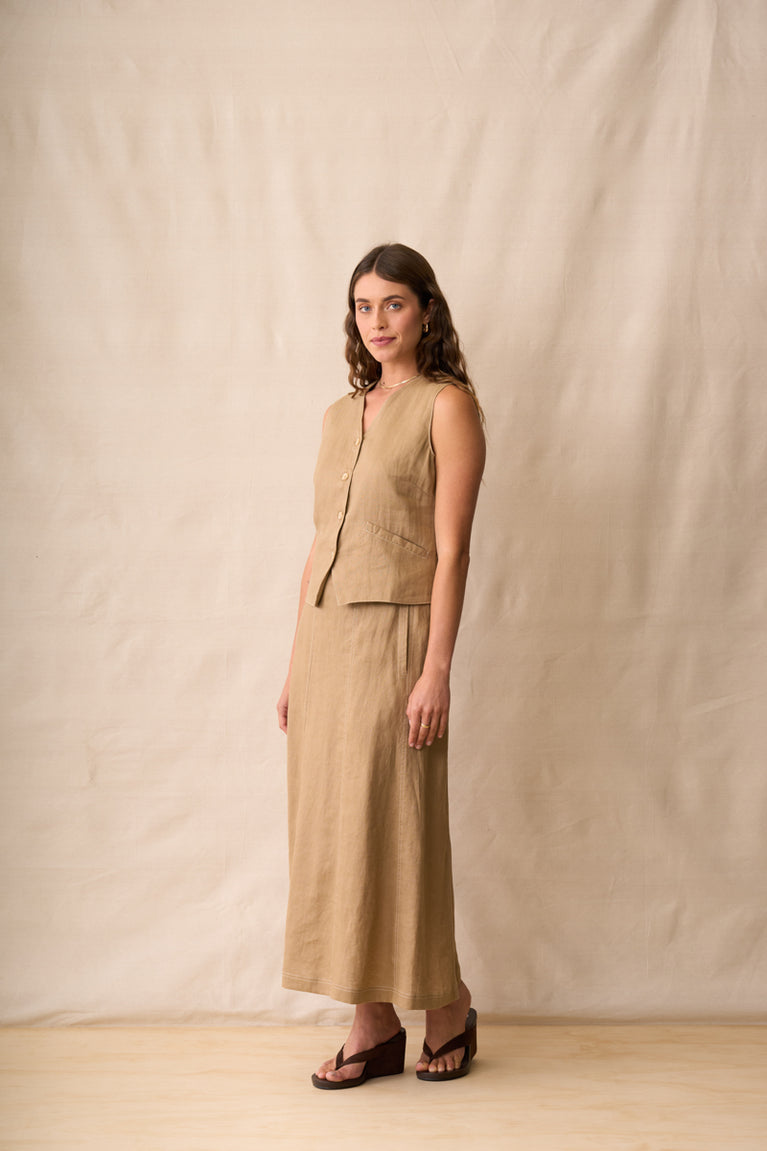 Neris - Harper Vest - Biscotti
