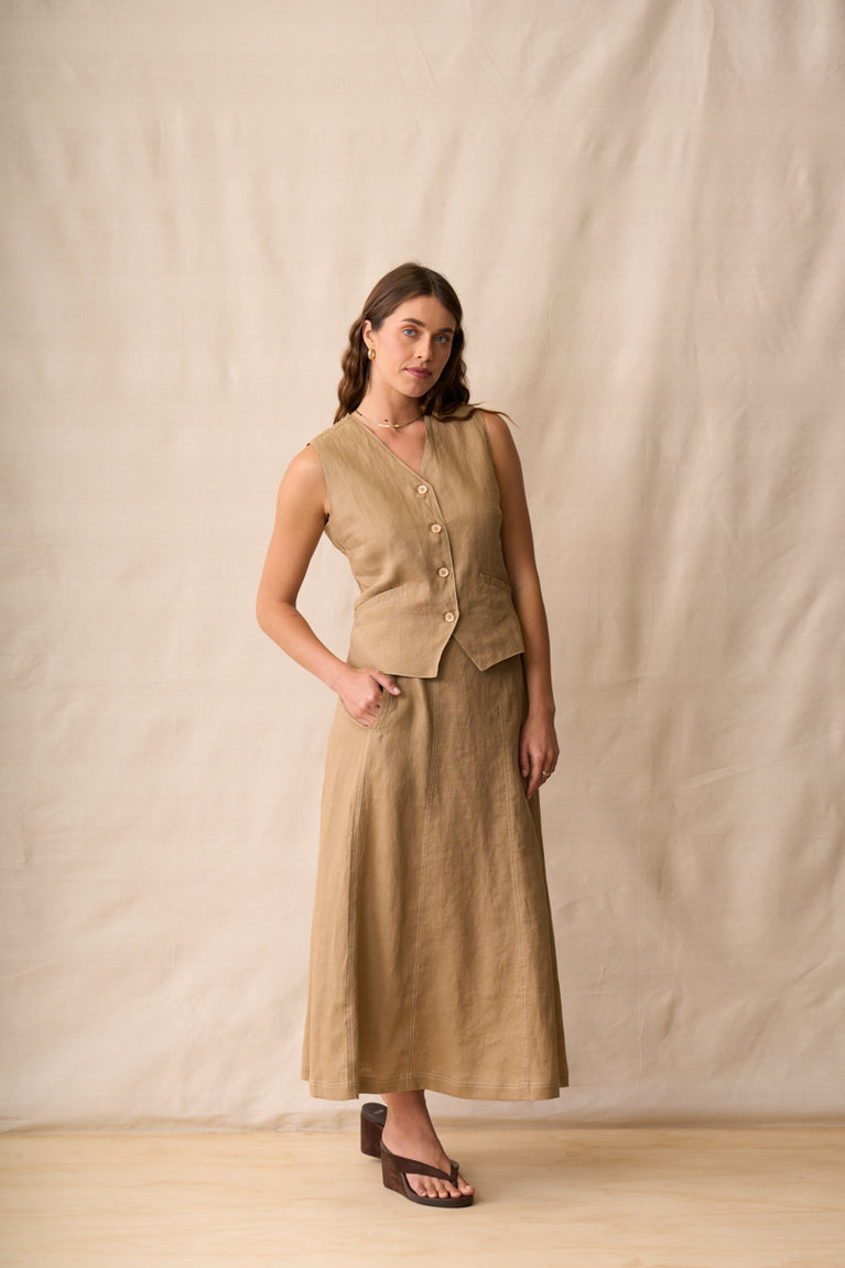 Neris - Harper Vest - Biscotti