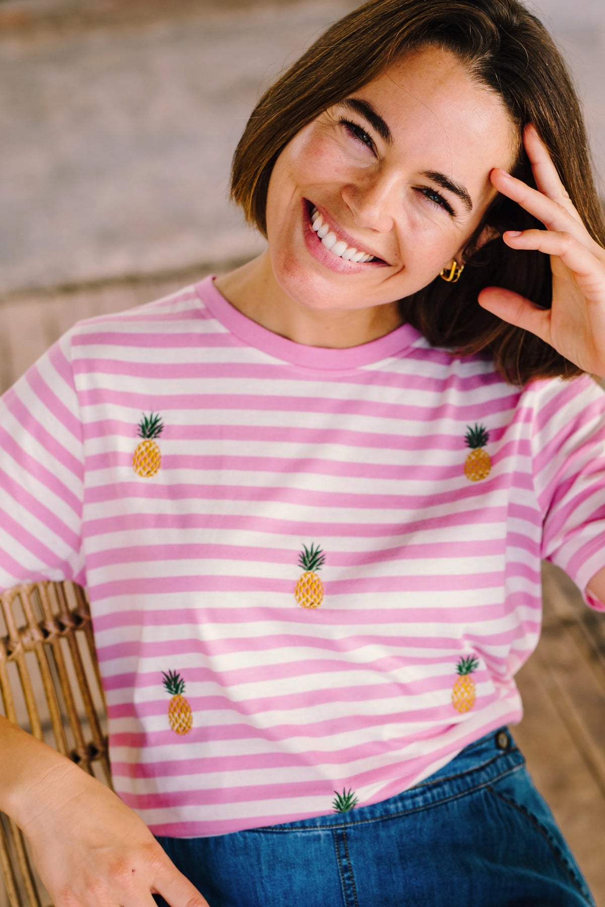 Sugarhill - Maggie T-Shirt - Off-White/Pink, Pineapple Repeat