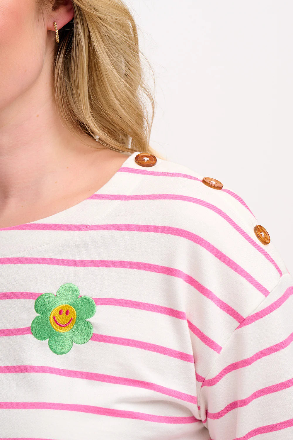 Sugarhill - Celine Breton Top - Off-White/Pink, Smiley Flower