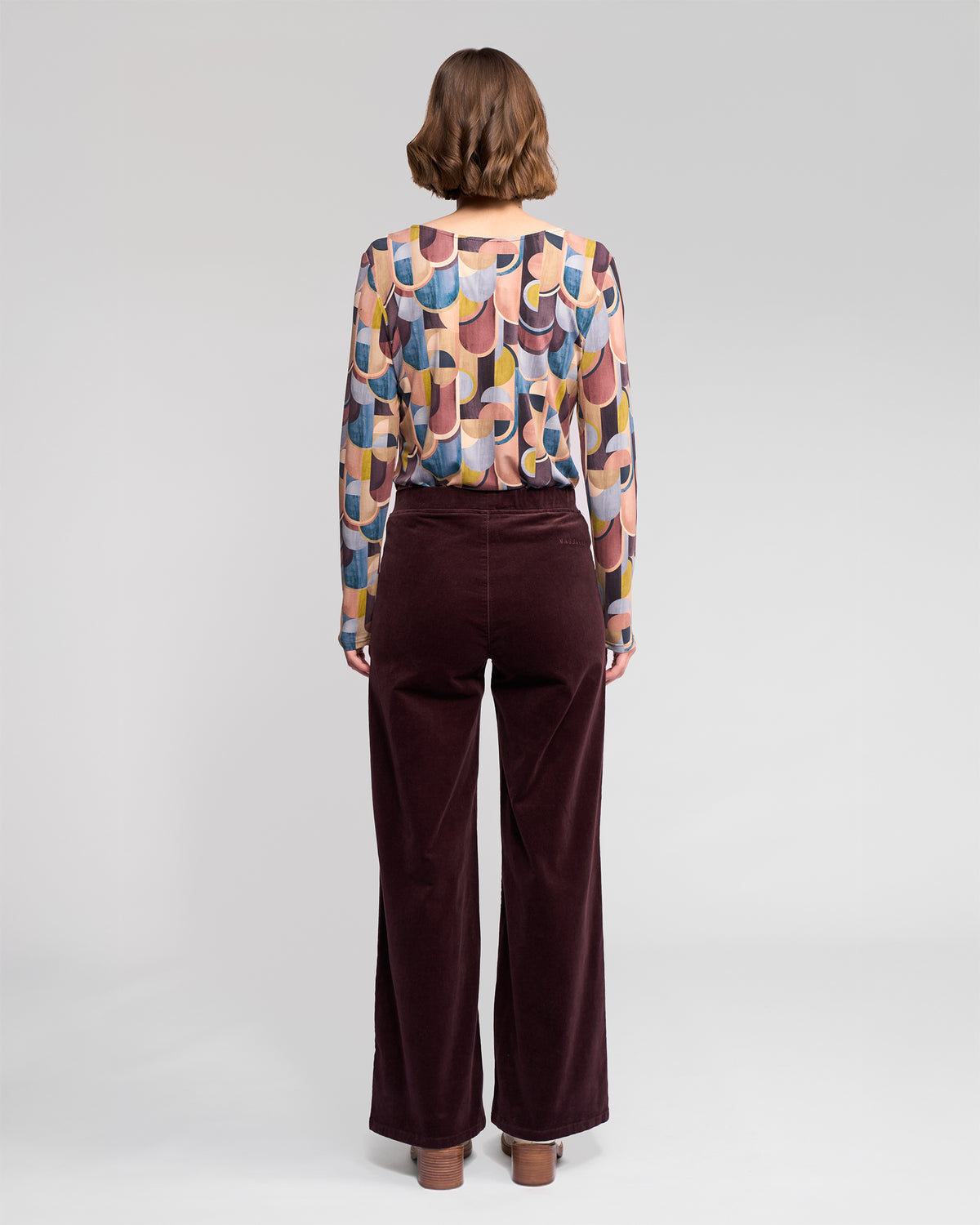 Vassalli -  Loft Cord Pull On Pant - Merlot - 235M