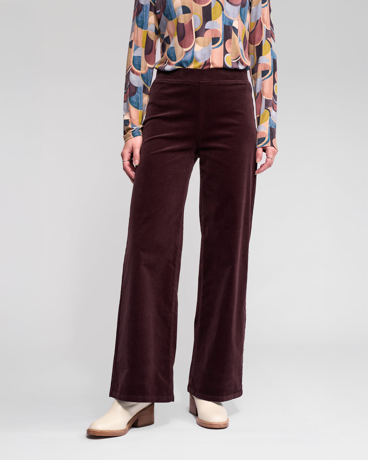 Vassalli -  Loft Cord Pull On Pant - Merlot - 235M