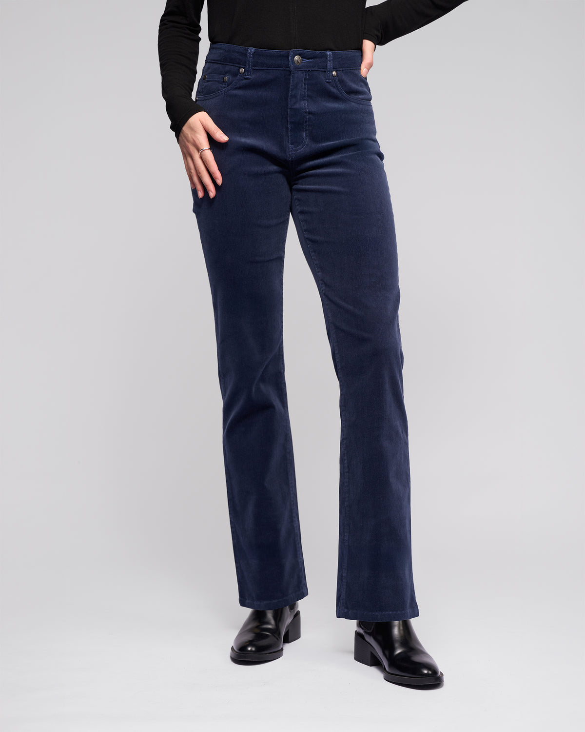 Vassalli -  Arch Cord Pant - Slate - 5911