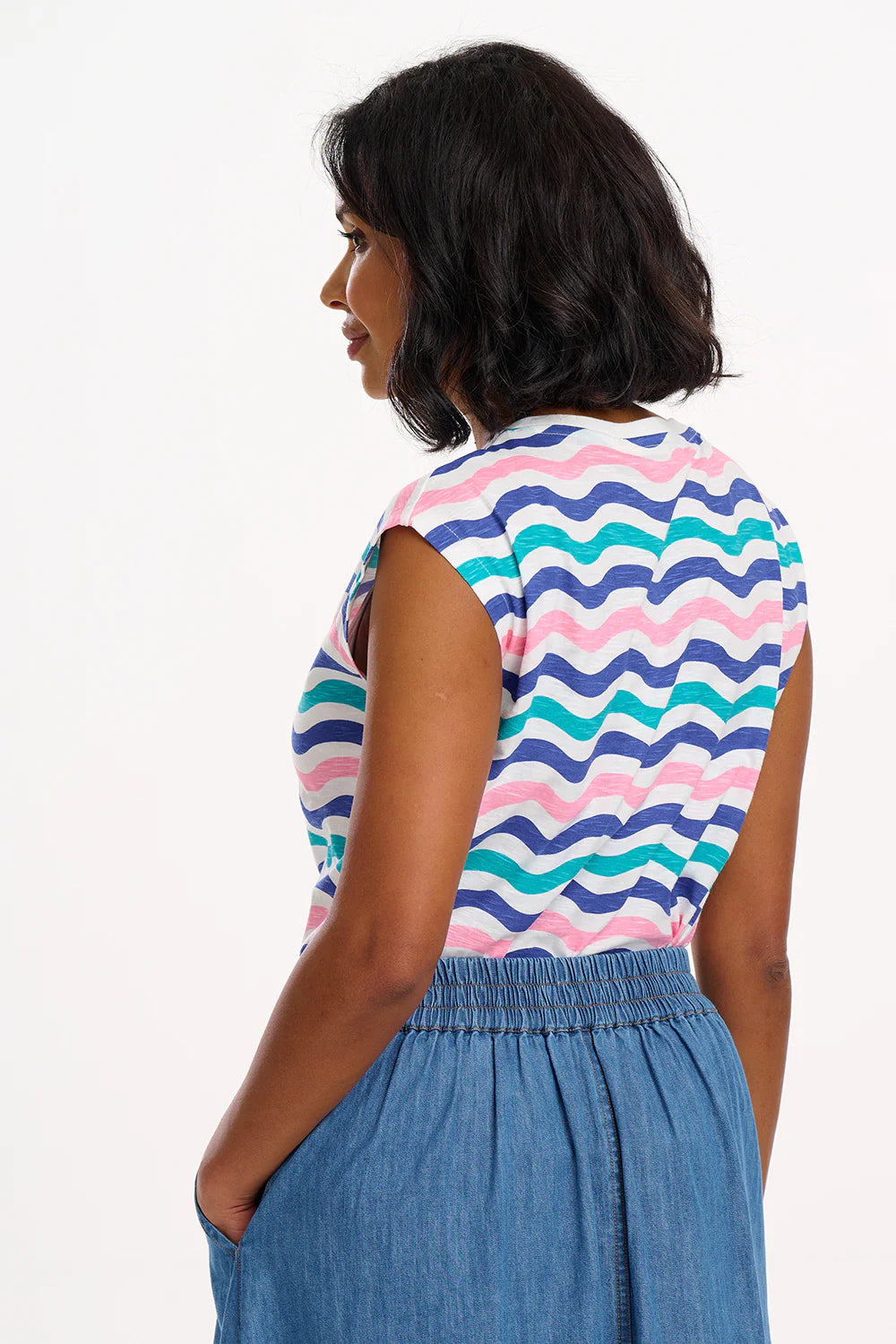 Sugarhill - Chrissy Relaxed Tank T-Shirt - Multi, Soft Beach Waves